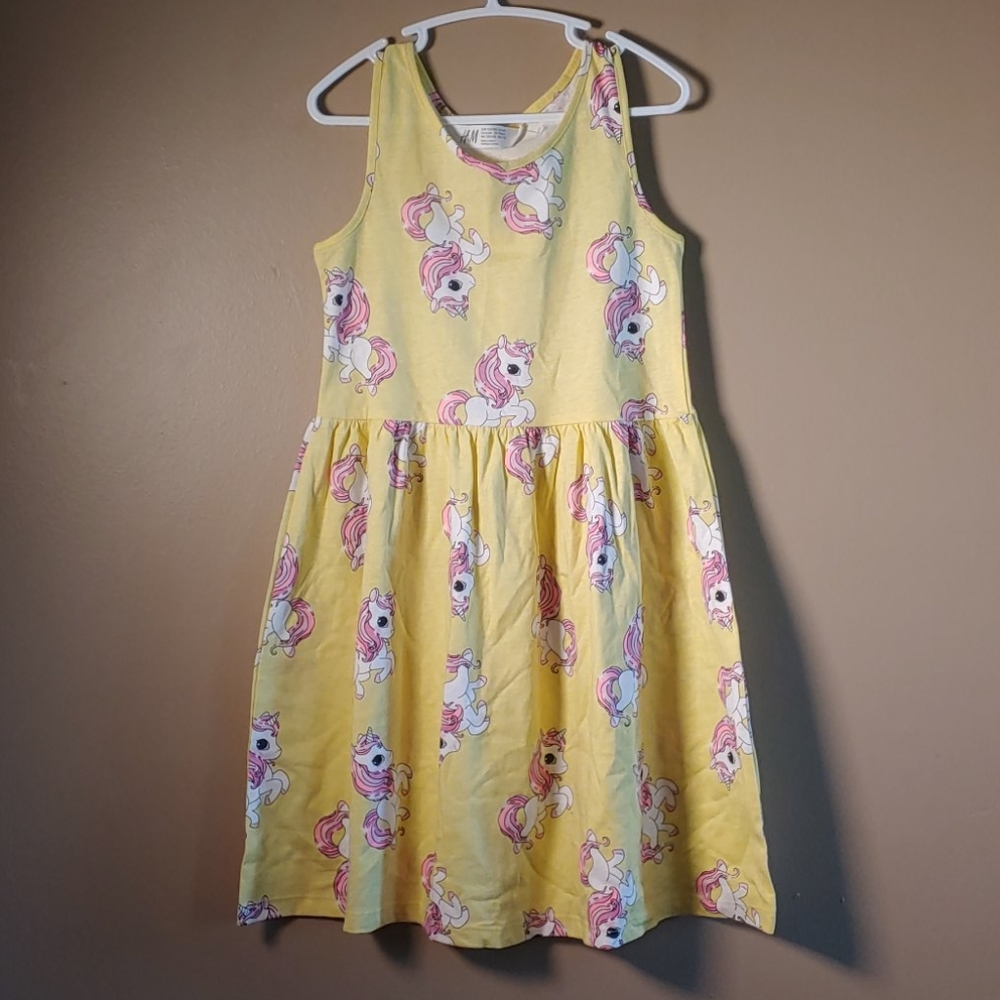 Cute Summer Dress (New without tags)
